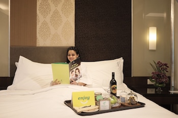 holiday inn mumbai international airport an ihg hotel