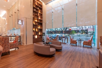 holiday inn mumbai international airport an ihg hotel