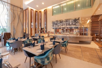 holiday inn mumbai international airport an ihg hotel