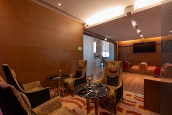 holiday inn mumbai international airport an ihg hotel