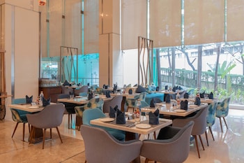 holiday inn mumbai international airport an ihg hotel