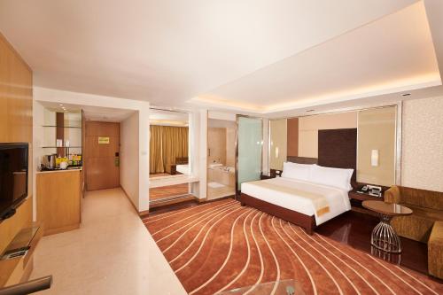 holiday inn mumbai international airport an ihg hotel