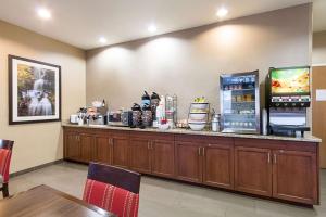 comfort inn barboursville near huntington mall area