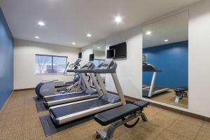 comfort inn barboursville near huntington mall area