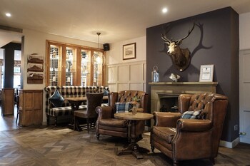 The White Hart Hotel,Hampton Wick>>Greater London,4 star