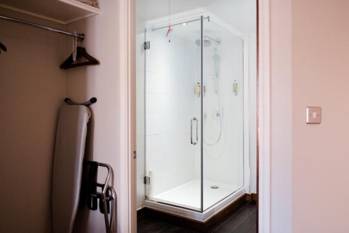 the white hart hotel