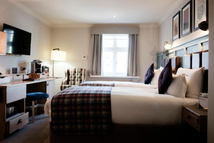 the white hart hotel