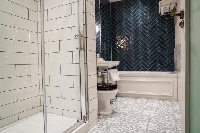 the white hart hotel