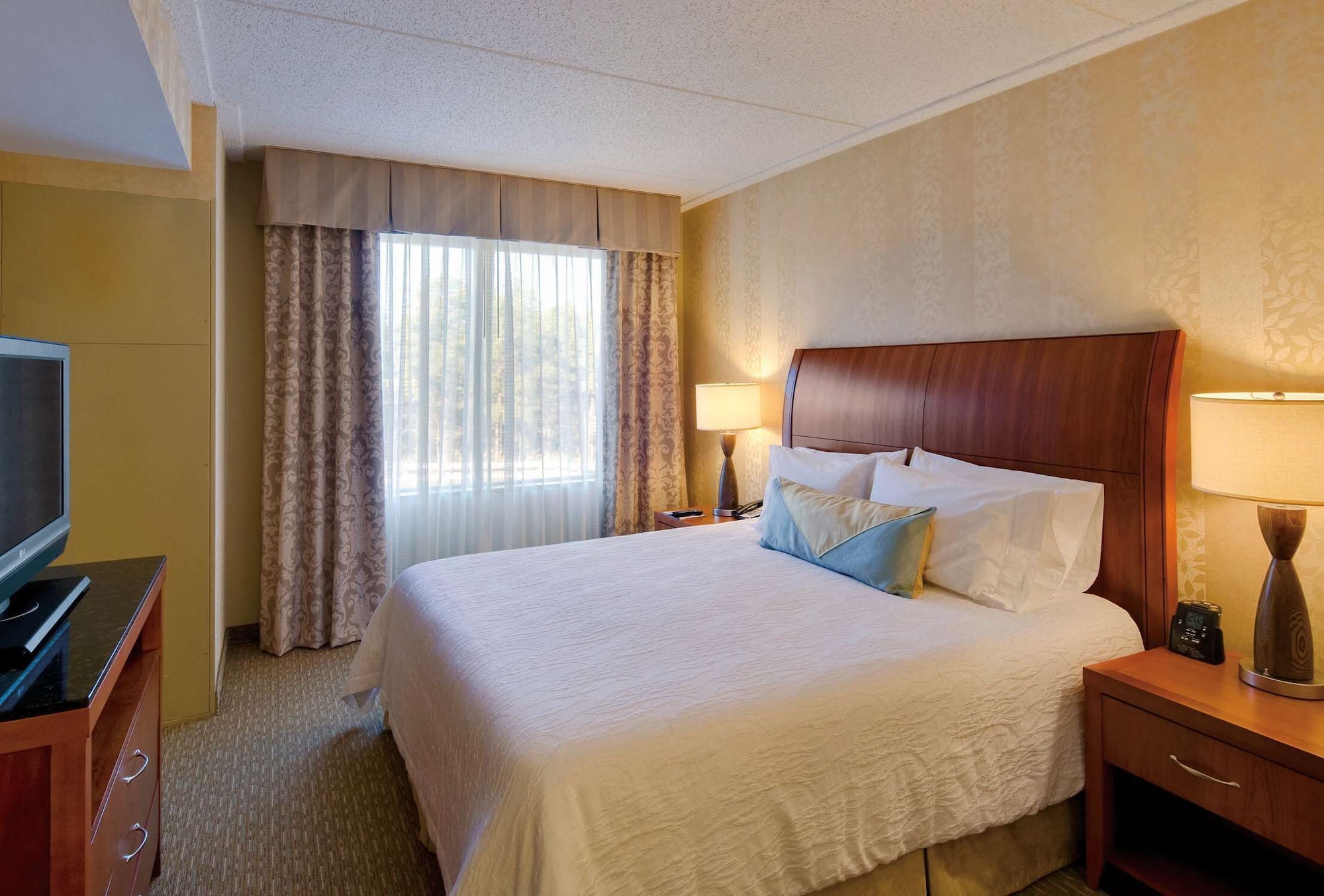 hilton garden inn lakewood