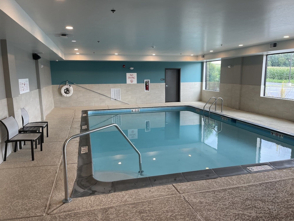 avid hotel lancaster by ihg