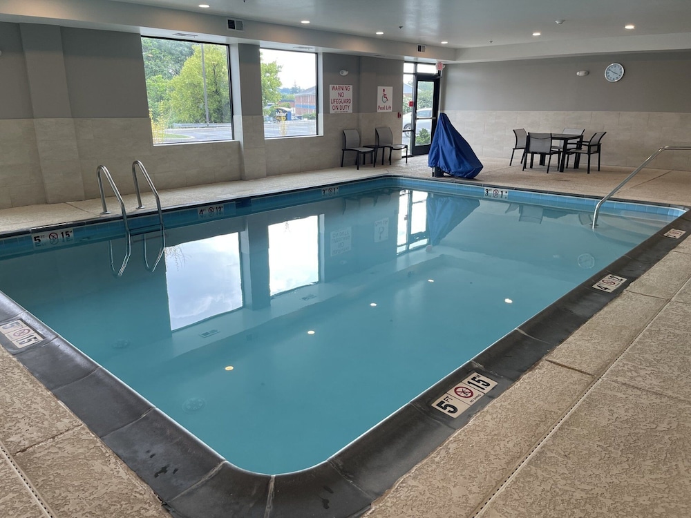 avid hotel lancaster by ihg