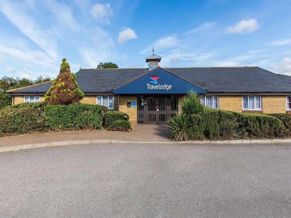 travelodge colchester feering