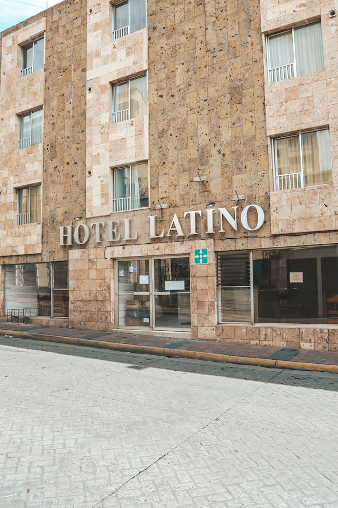 hotel latino