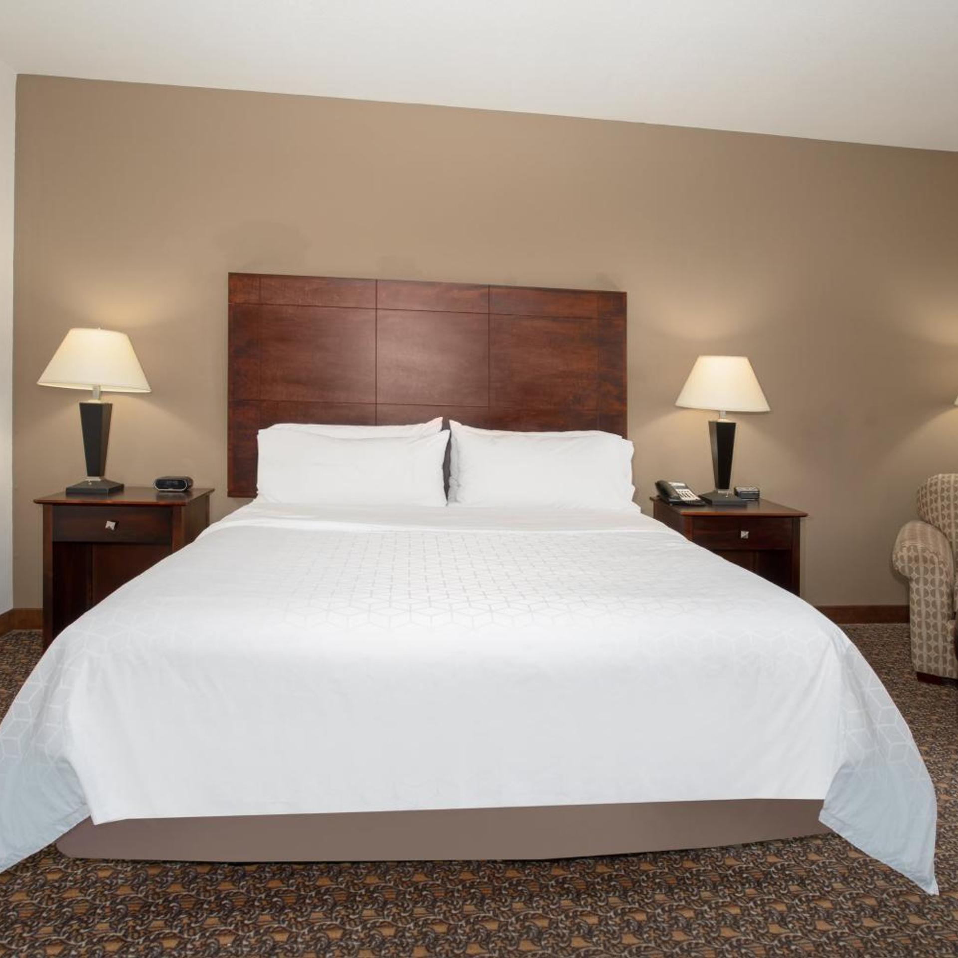 holiday inn express hotel and suites lander by ihg