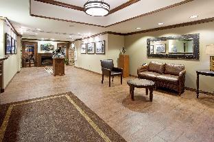 holiday inn express hotel and suites lander by ihg
