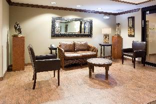 holiday inn express hotel and suites lander by ihg
