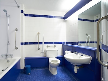 Travelodge Aberdeen Bucksburn,Bucksburn>>Aberdeen,3 star