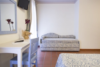 blu hotel laconia village