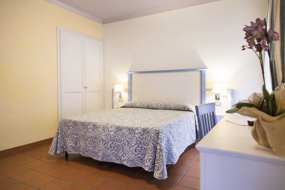 blu hotel laconia village