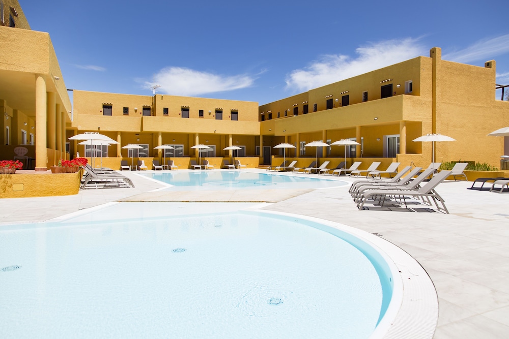 blu hotel laconia village