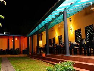 sanoreech hotel