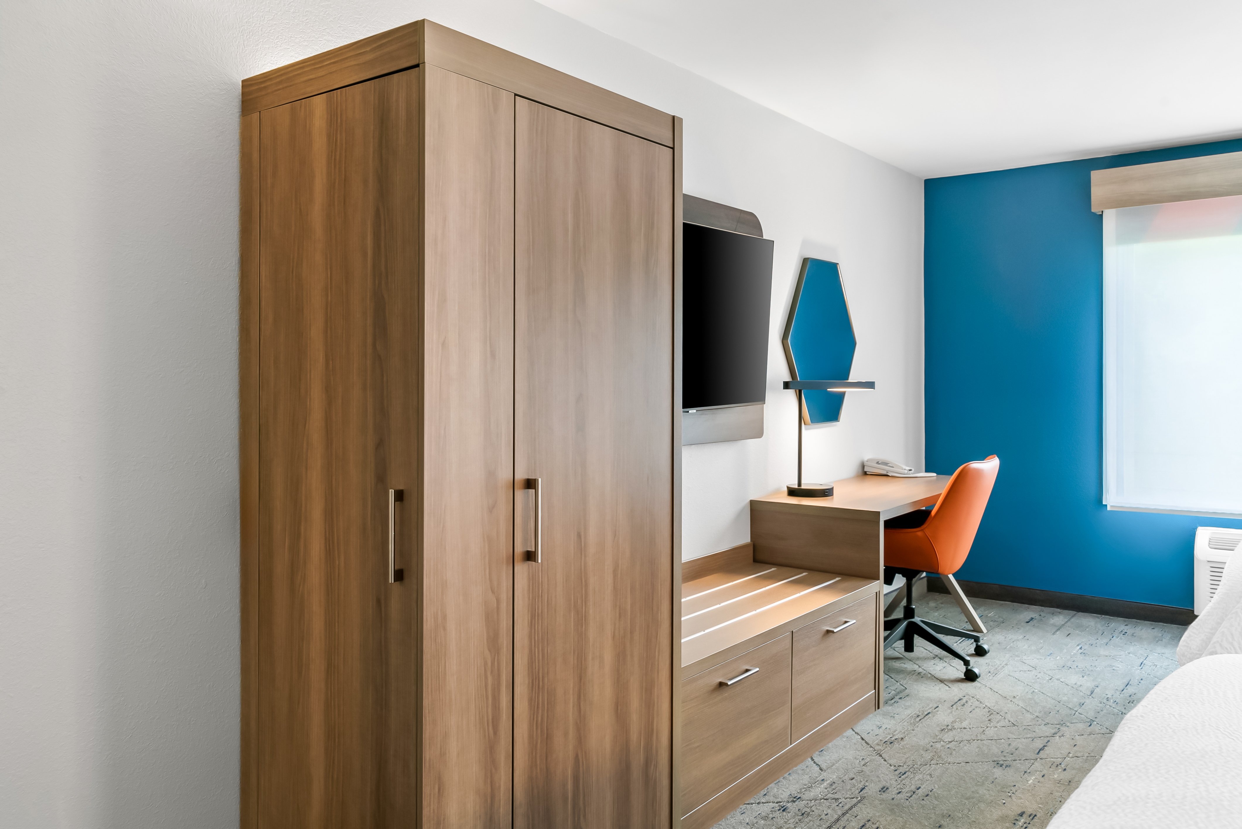 holiday inn express lapeer by ihg