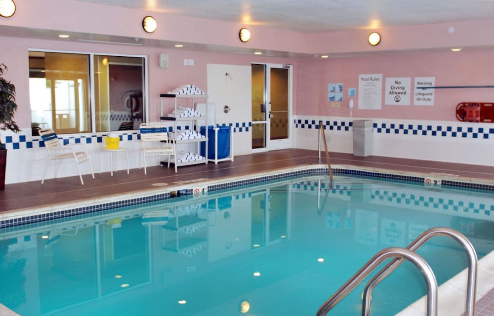 Holiday Inn Express Lapeer By Ihg,Lake Orion>>Flint,3 star