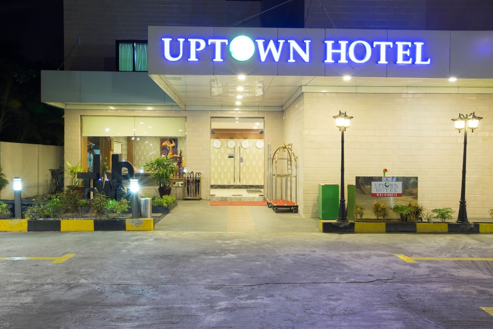 uptown hotel