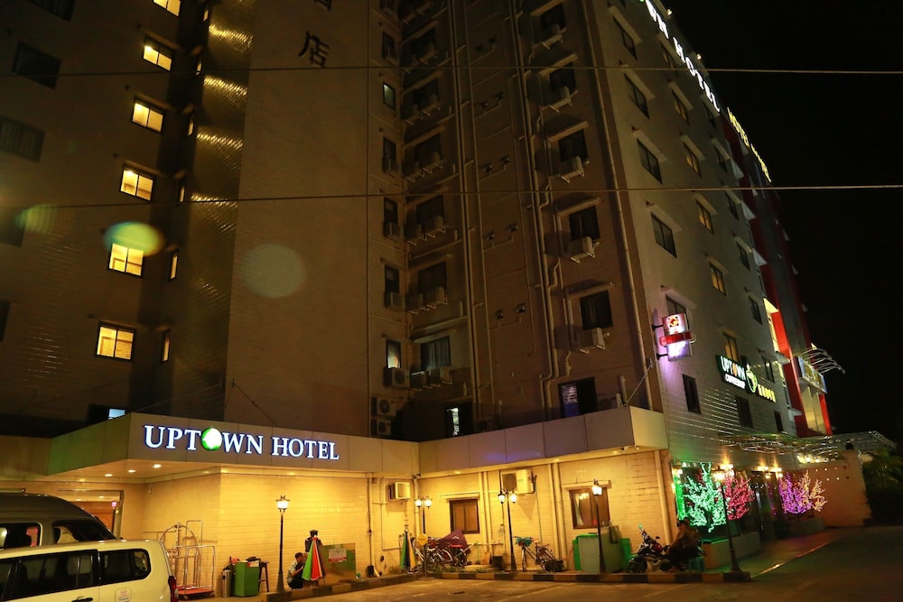 uptown hotel