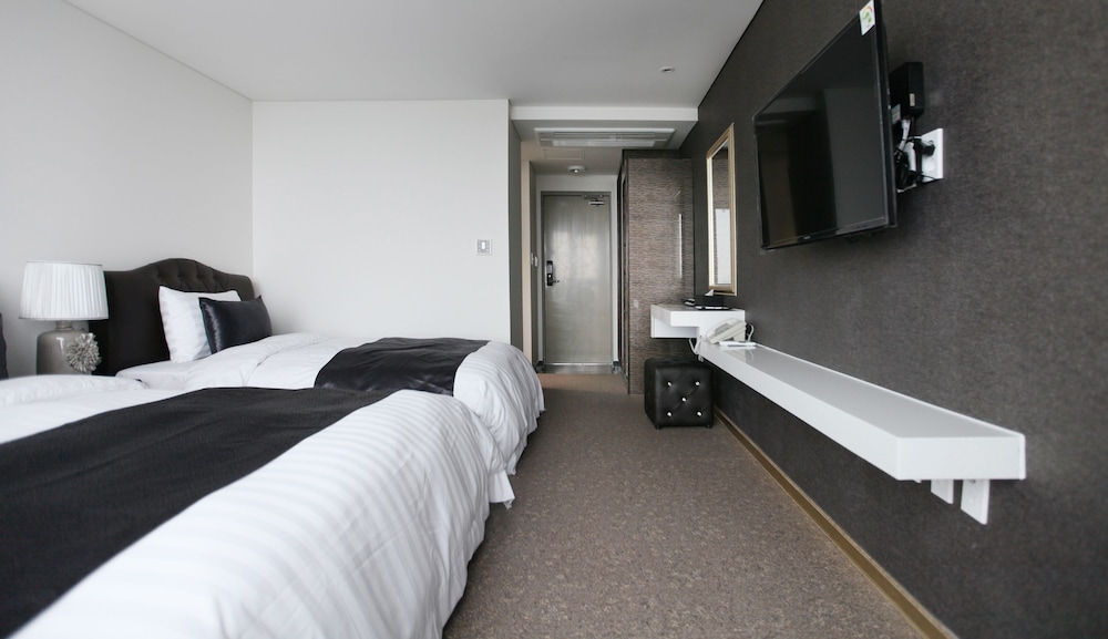 eins hotel