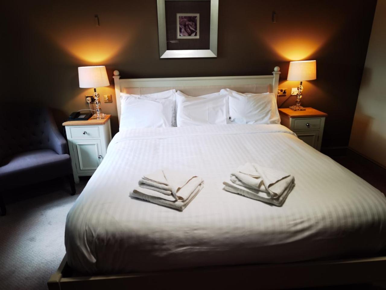 marsh farm hotel