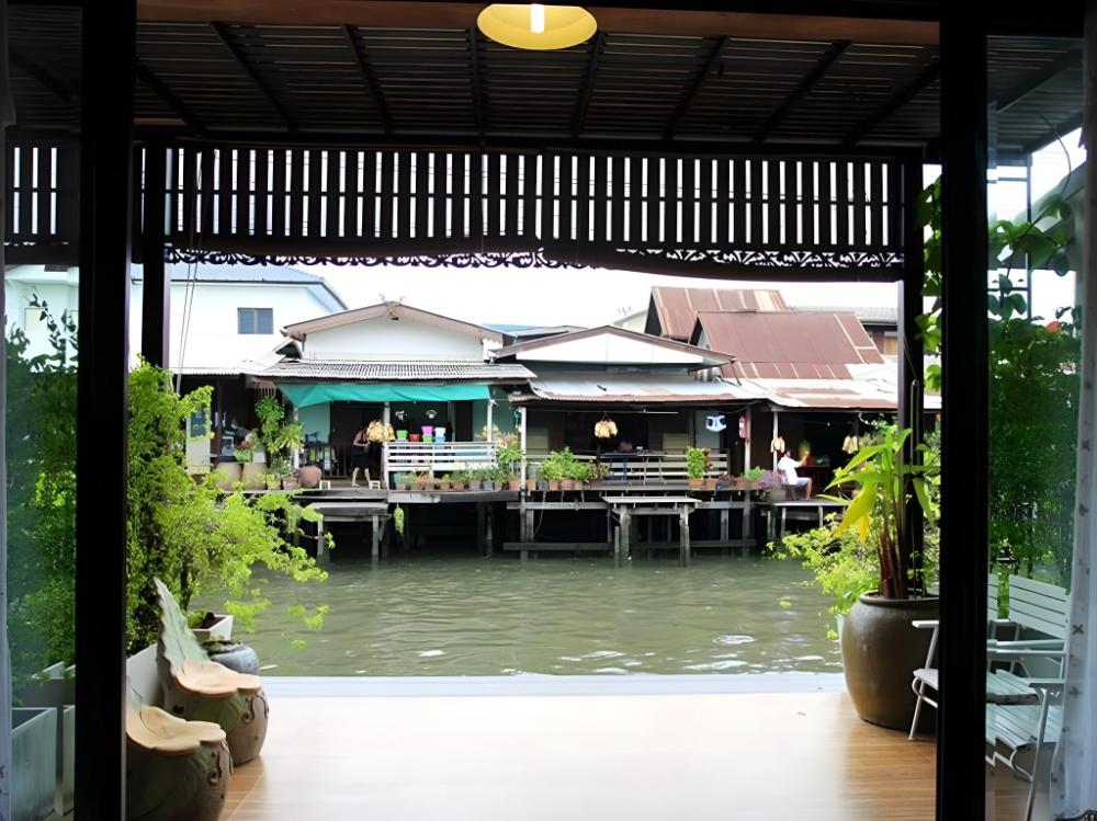 bang luang house