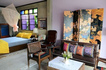 bang luang house
