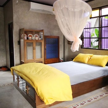 bang luang house