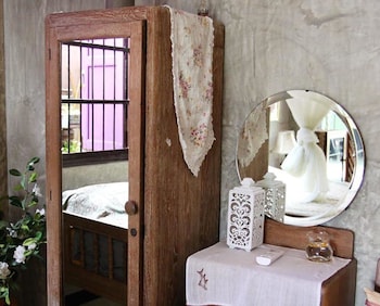 bang luang house
