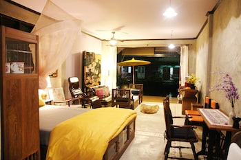 bang luang house