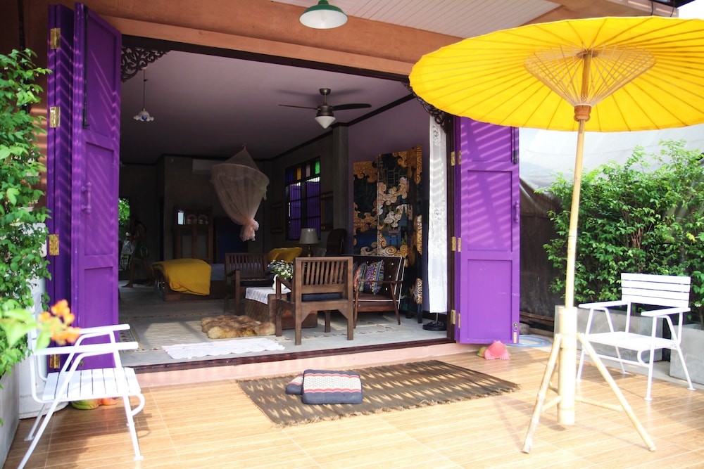 bang luang house