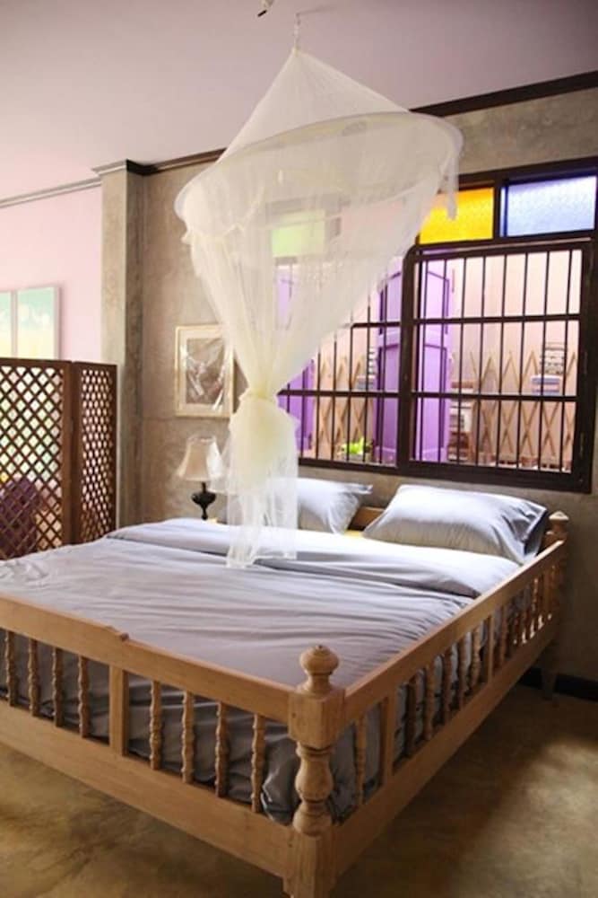 bang luang house