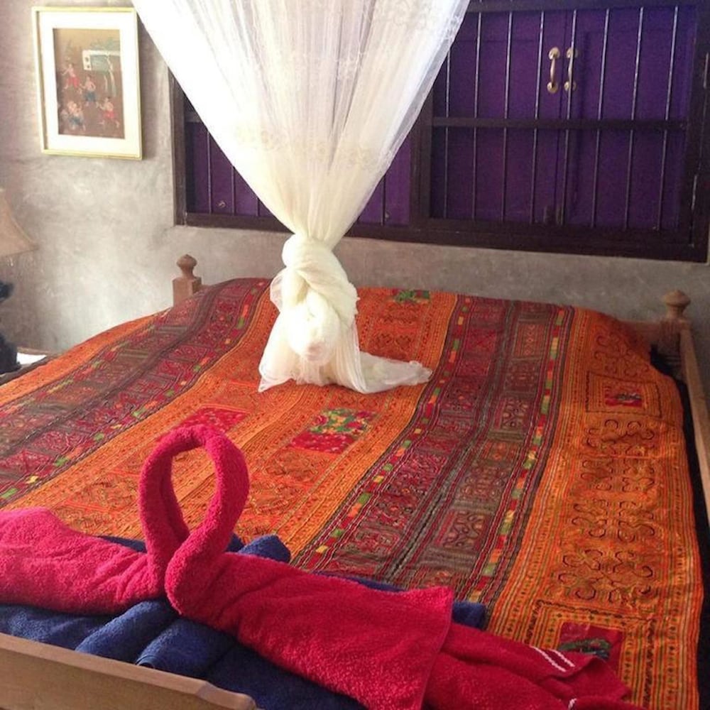 bang luang house