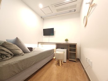 young residence hotel myeongdong