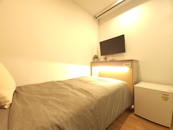 young residence hotel myeongdong