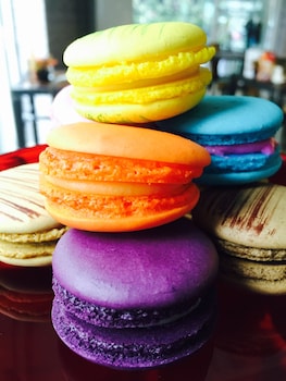 at hua lamphong hotel hostel