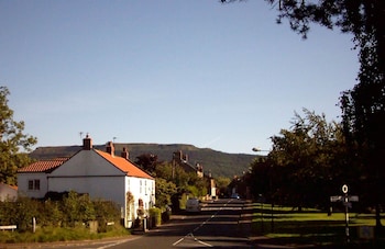 Wainstones Hotel,Middlesbrough>>Great Broughton,3 star