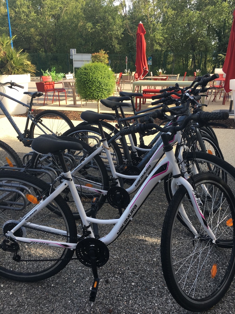 ibis loriol le pouzin