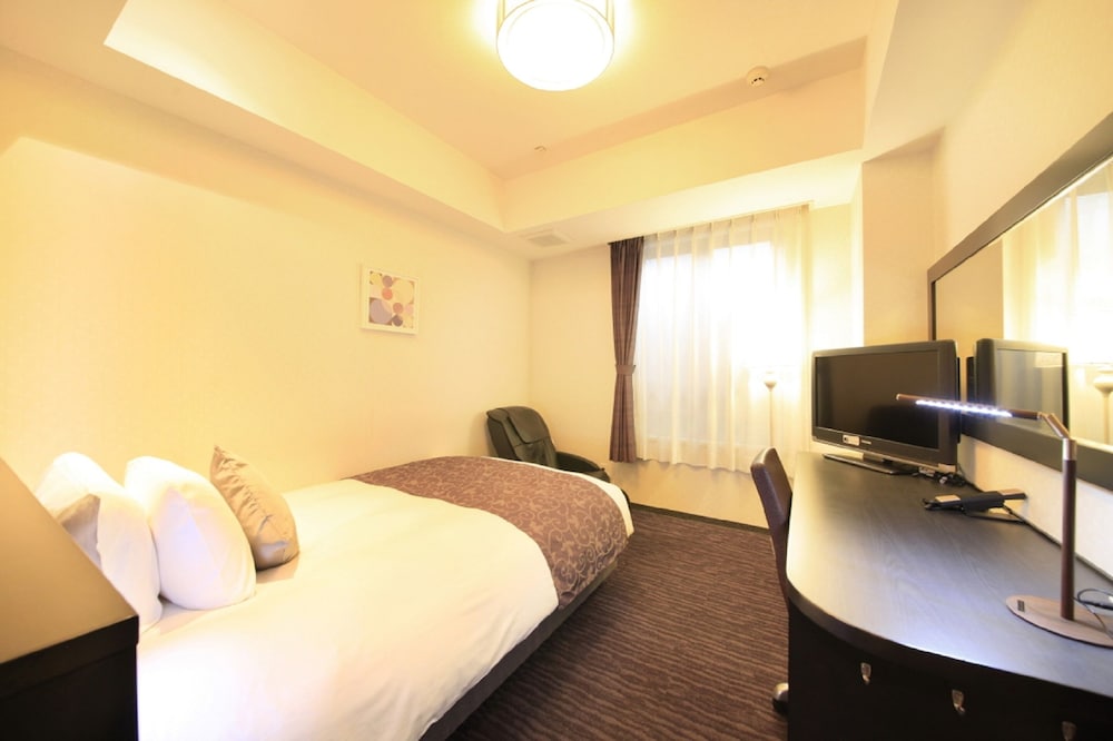 hotel coco grand kitasenju