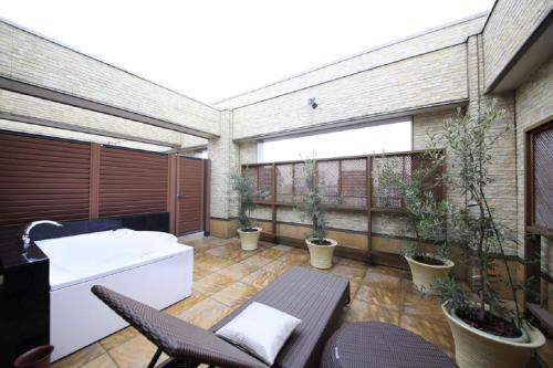 hotel coco grand kitasenju