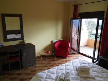 Hotel Miramonti, Turismo Rurale,In The Mountains,3 star