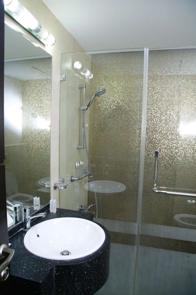 prime hotel