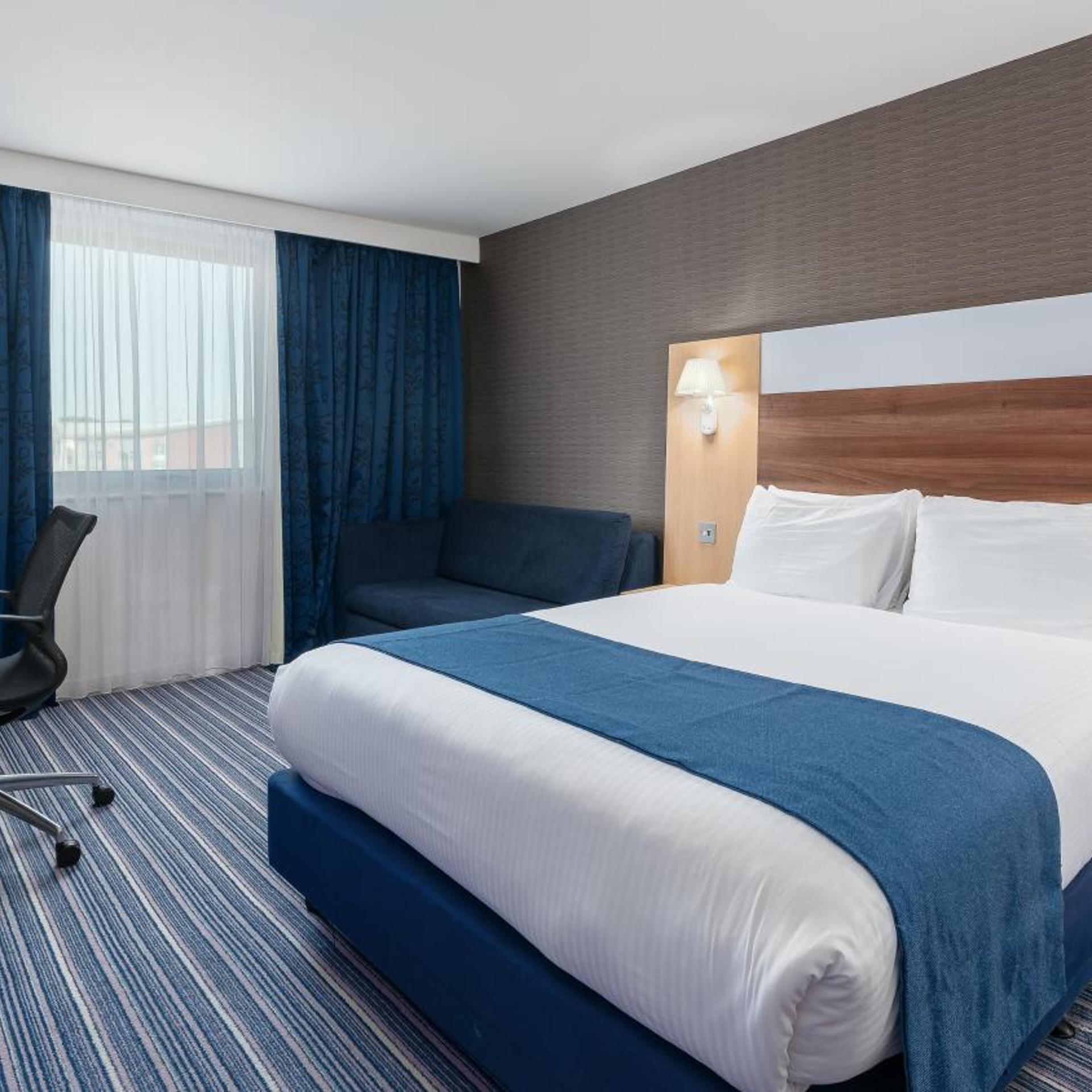 holiday inn express leigh sports village by ihg