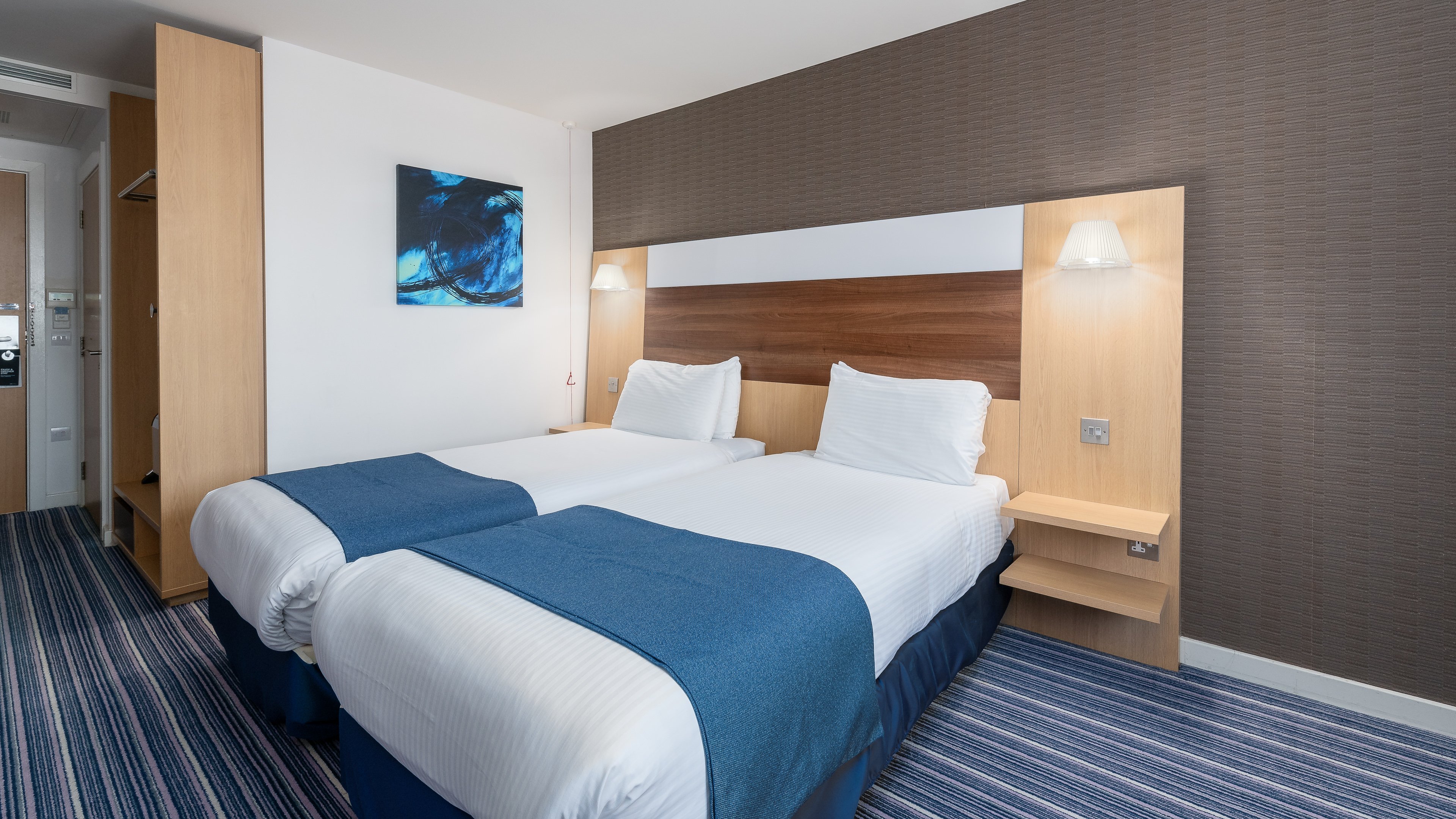 holiday inn express leigh sports village by ihg